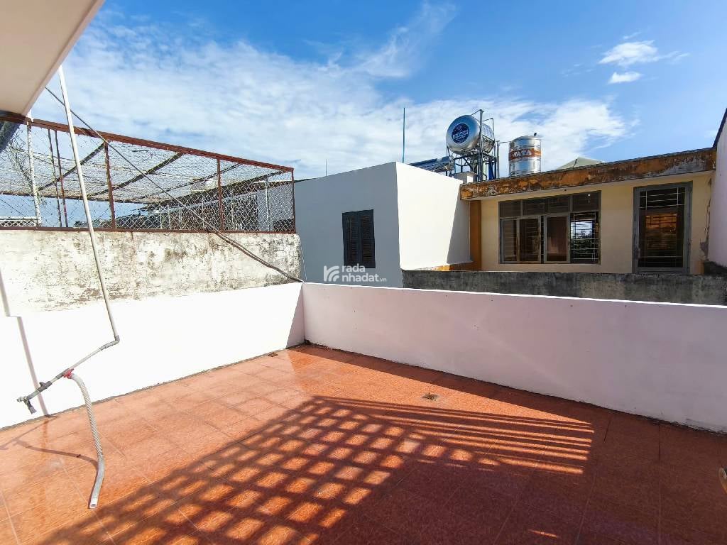 NHÀ 4 TẦNG MẶT TIỀN ĐƯỜNG 14M - KINH DOANH ỔN ĐỊNH - SÁT ĐƯỜNG TÊN LỬA