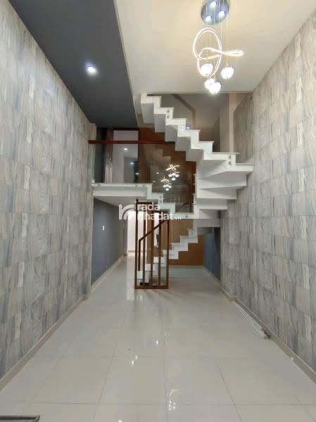 BÁN NHÀ LÝ THÁI TỔ  - NGAY BV NHI ĐỒNG 1 -  HXH- 3 TẦNG - CHỈ 6.2 TỶ ( TL)