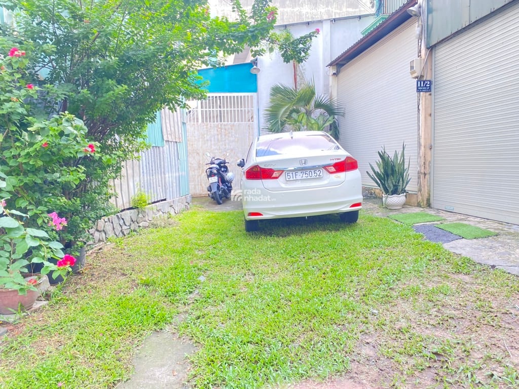 BÁN NHÀ 2 MẶT HẺM – NGAY UBND TP. THỦ ĐỨC - TIỆN XÂY DỰNG MỚI