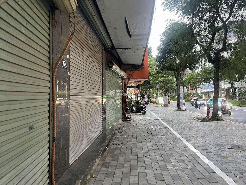 SIÊU PHẨM ĐẤT HIẾM , MẶT PHỐ LẠC LONG QUÂN, ĐỐI DIỆN LOTTE MALL, DÒNG TIỀN 500TR/NĂM