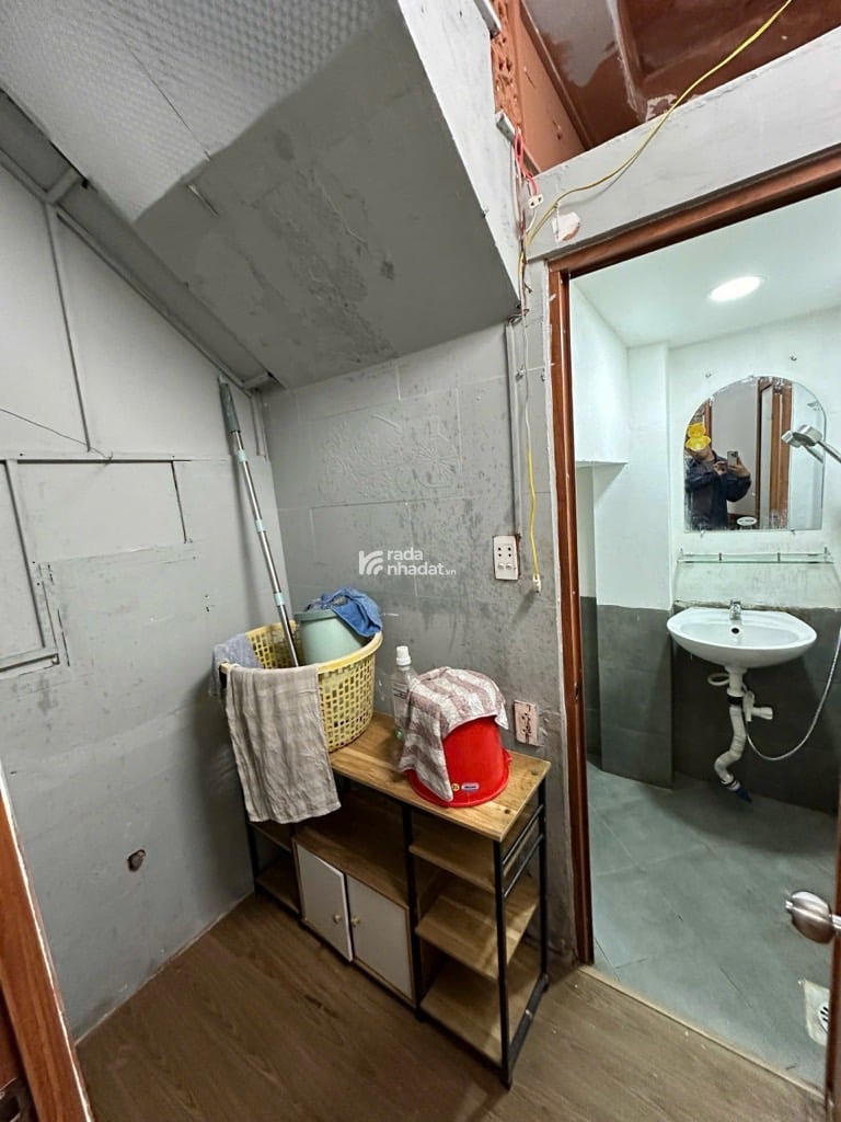 Nhà 5 Tầng 9PN 9WC, 2 Mặt Hẻm Âu Dương Lân Q8, Dòng Tiền 30Tr/Th, 8 Tỷ ( TL )