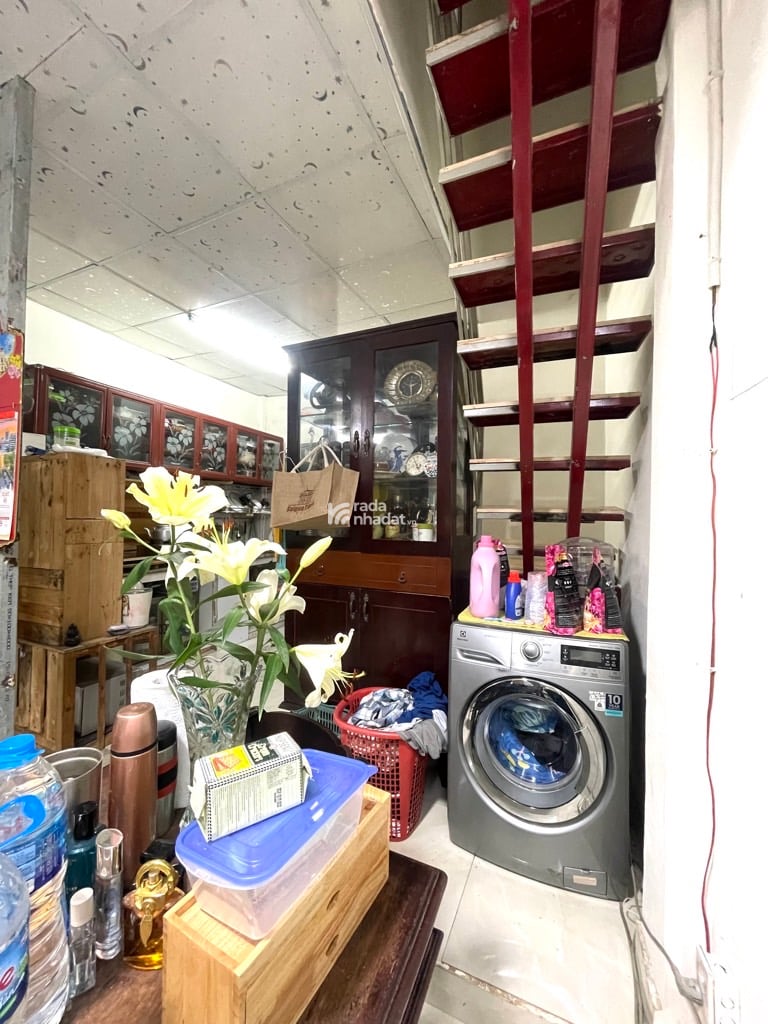 SÁT HẺM XE HƠI NGUYỄN SỸ SÁCH, TÂN BÌNH, 32M2 MỚI Ở NGAY. GIẢM 350TR CHỈ 4T 