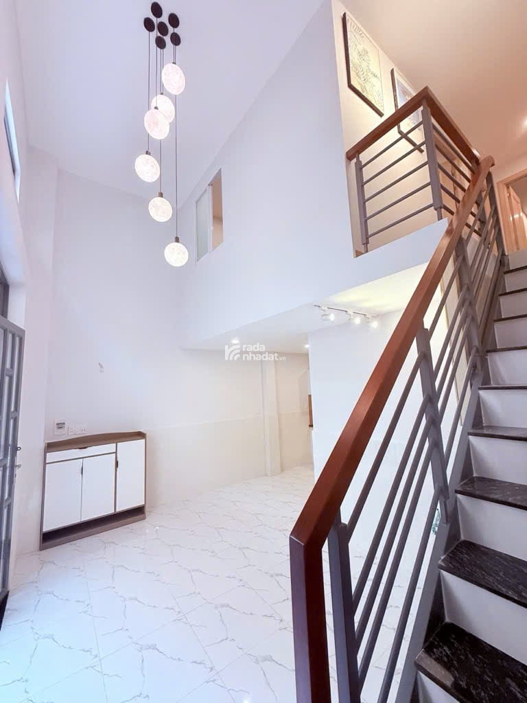 Nhà đẹp kế Phú Mỹ Hưng -ngay trường Canada quận 7 - 60MV -5.5*11- chỉ 4T nhỉnh còn thương lượngx