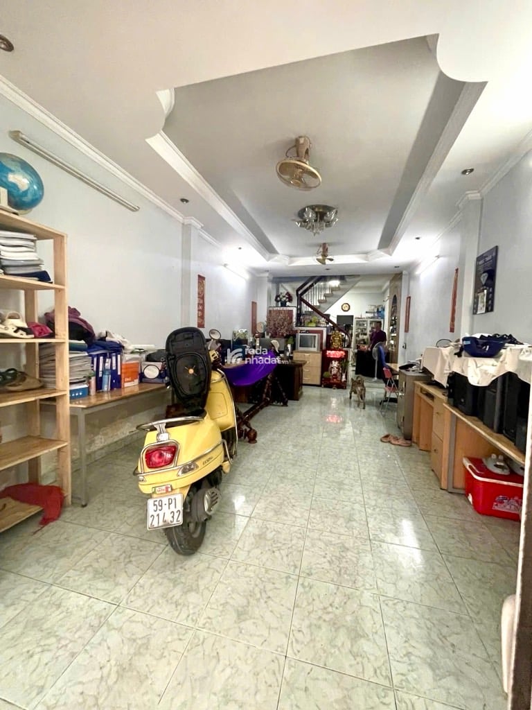 TÂN BÌNH - HẺM NHỰA 6M XE TẢI ĐỖ - 5 LẦU - 62M2 - GẦN GA T3 - DÒNG TIỀN 40TR/TH - NHỈNH 12 TỶ