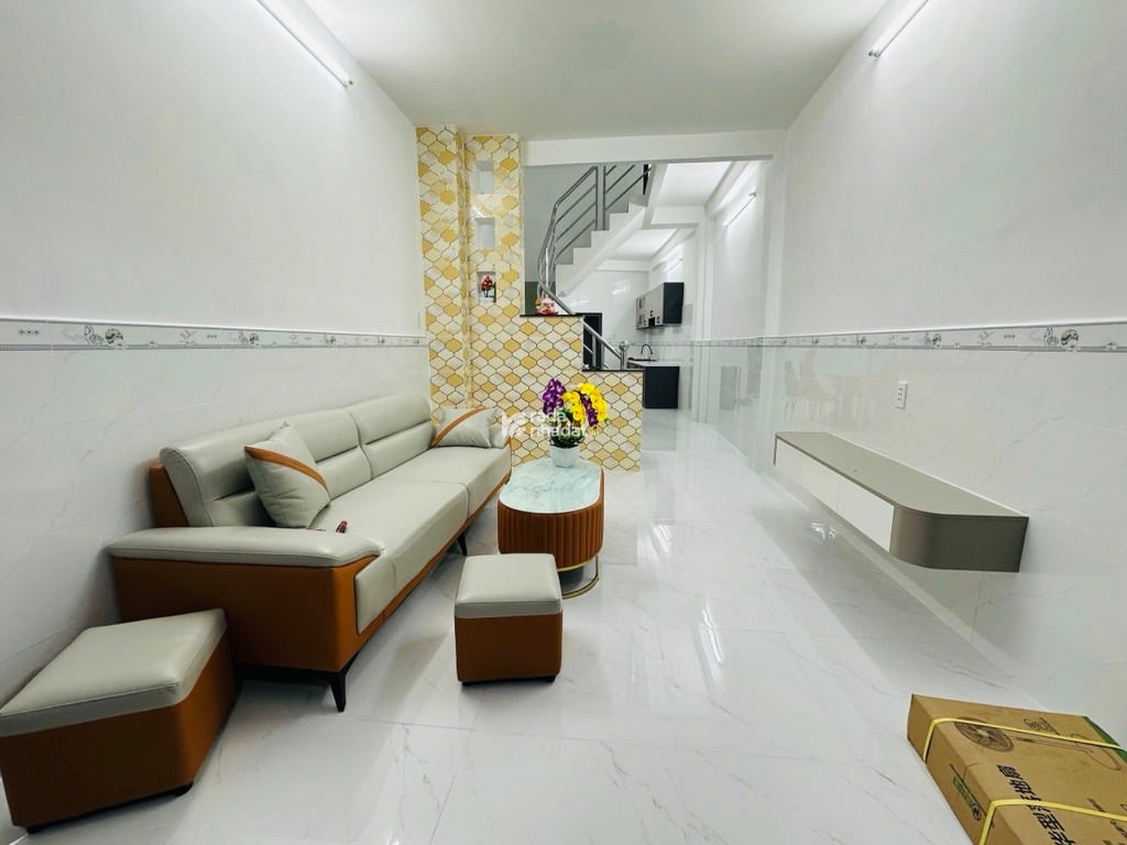 NGAY CHỢ BÀ CHIỂU, GIÁ SIÊU RẺ. VŨ TÙNG, BÌNH THẠNH, 41M2 Ở NGAY. GIẢM 350TR CHỈ 6.3T TL 