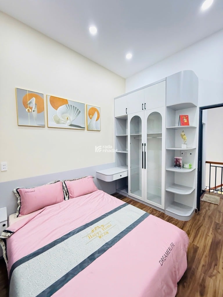 Bán nhà 80m2, hẻm xe tải đổ cửa, tặng nội thất, Chợ An Nhơn - Nguyễn Oanh, nhỉnh 5 tỷ