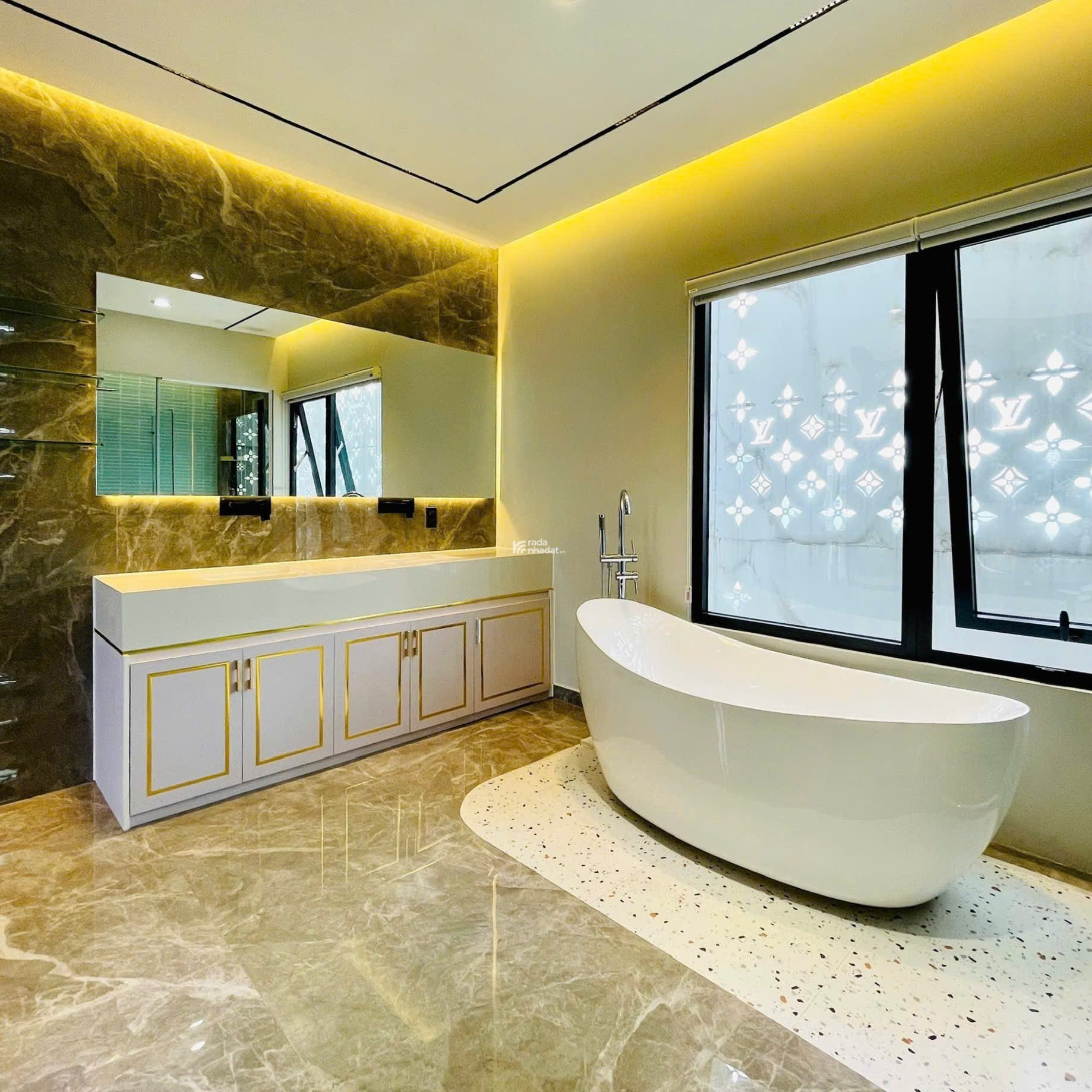 BÁN NHÀ BIỆT THỰ THÔNG MINH GẦN QUANG TRUNG QUẬN GÒ VẤP, 6TẦNG, THANG MÁY, 4.8x12 m, 15 TỶ