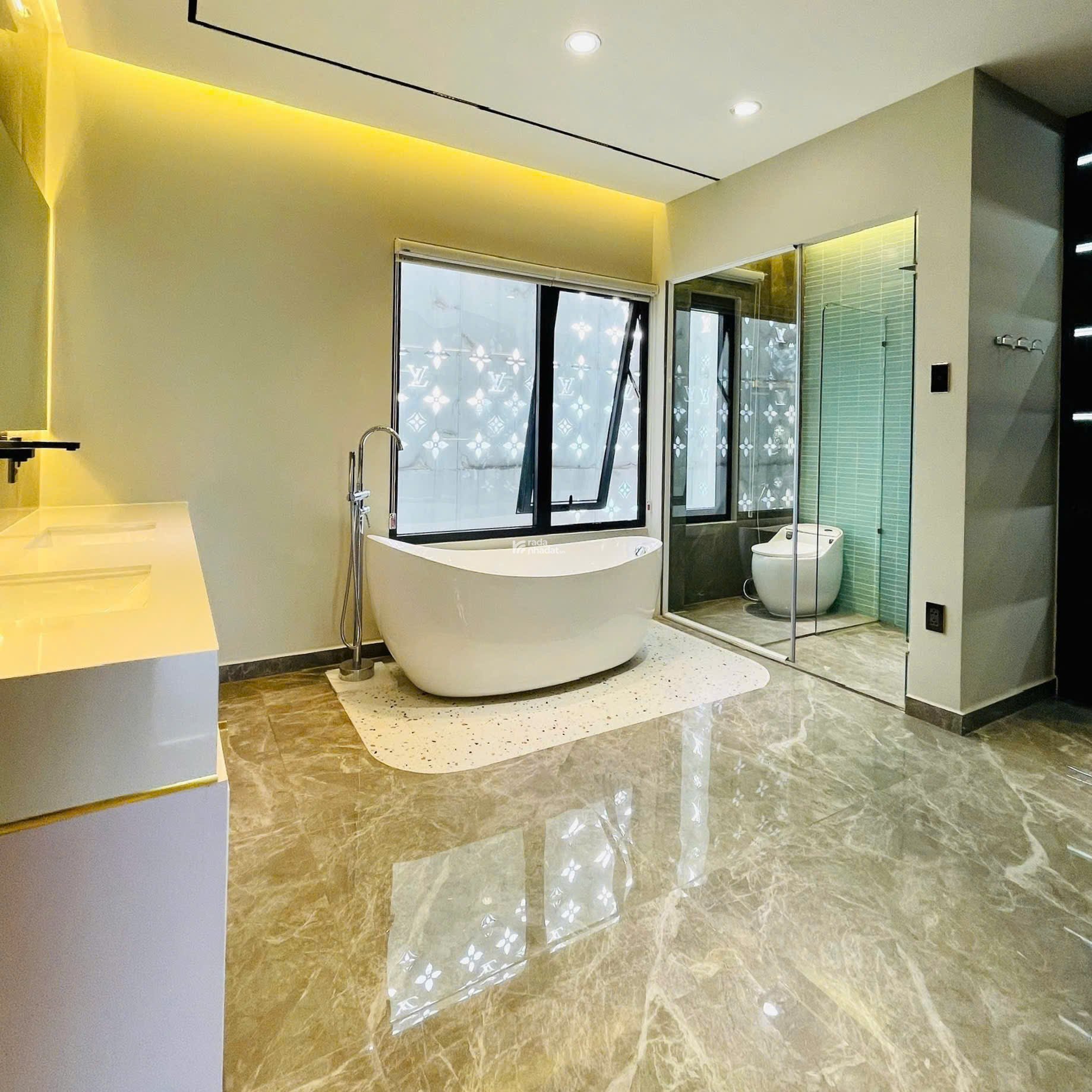 BÁN NHÀ BIỆT THỰ THÔNG MINH GẦN QUANG TRUNG QUẬN GÒ VẤP, 6TẦNG, THANG MÁY, 4.8x12 m, 15 TỶ