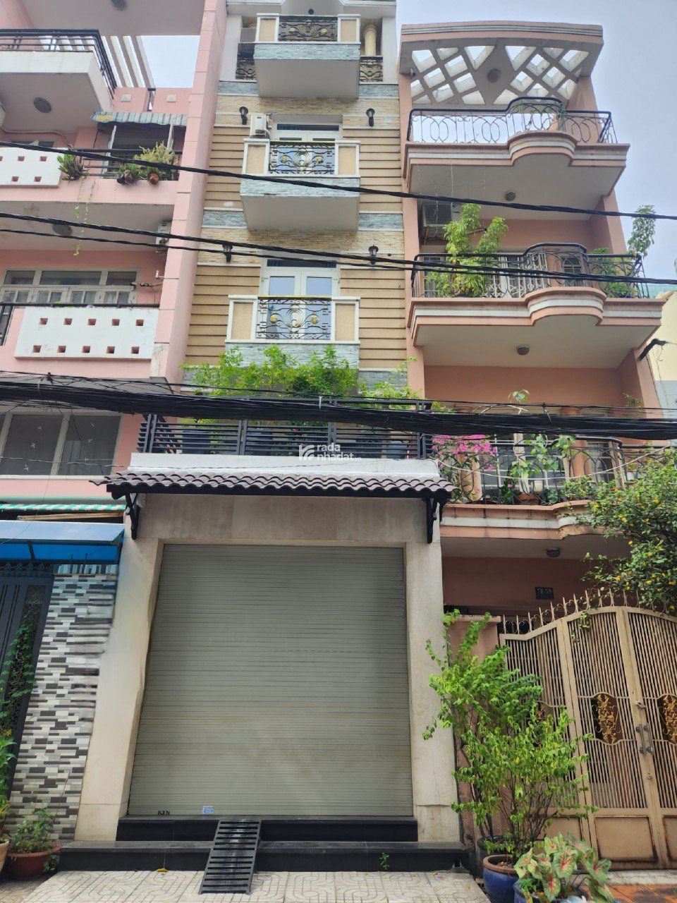 Bán nhà HXH 2 Bà Trưng Quận 1 dt( 4 x 16m)  giá chỉ 16 tỷ