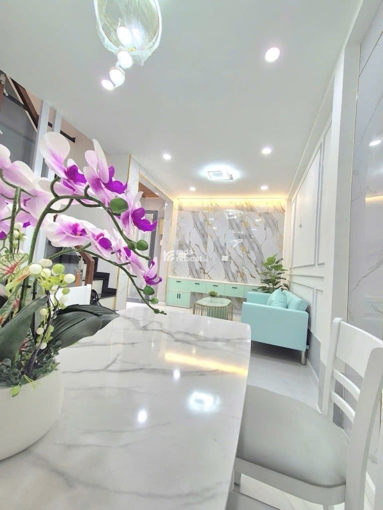 KHU VIP BÀU CÁT, HXH ĐỒNG ĐEN, TÂN BÌNH, 32M2 CÓ KC Ở NGAY. GIẢM 550TR CHỈ 4.8T 