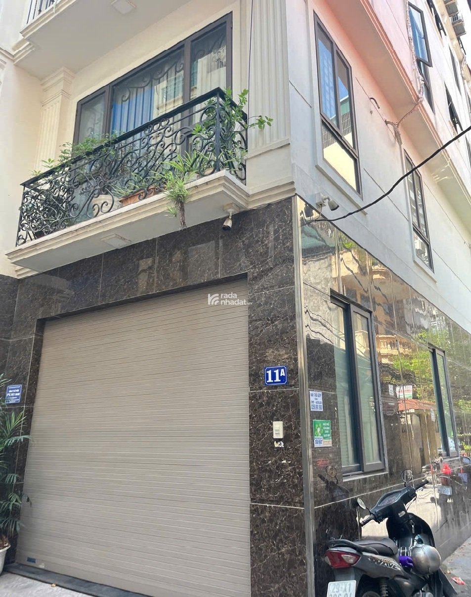 CẦU GIẤY - LÔ GÓC- SỔ VUÔNG - 5 TẦNG - NHÀ MỚI  - HƠN 11 TỶ - NÓI KHÔNG VỚI LỖI PHONG THỦY