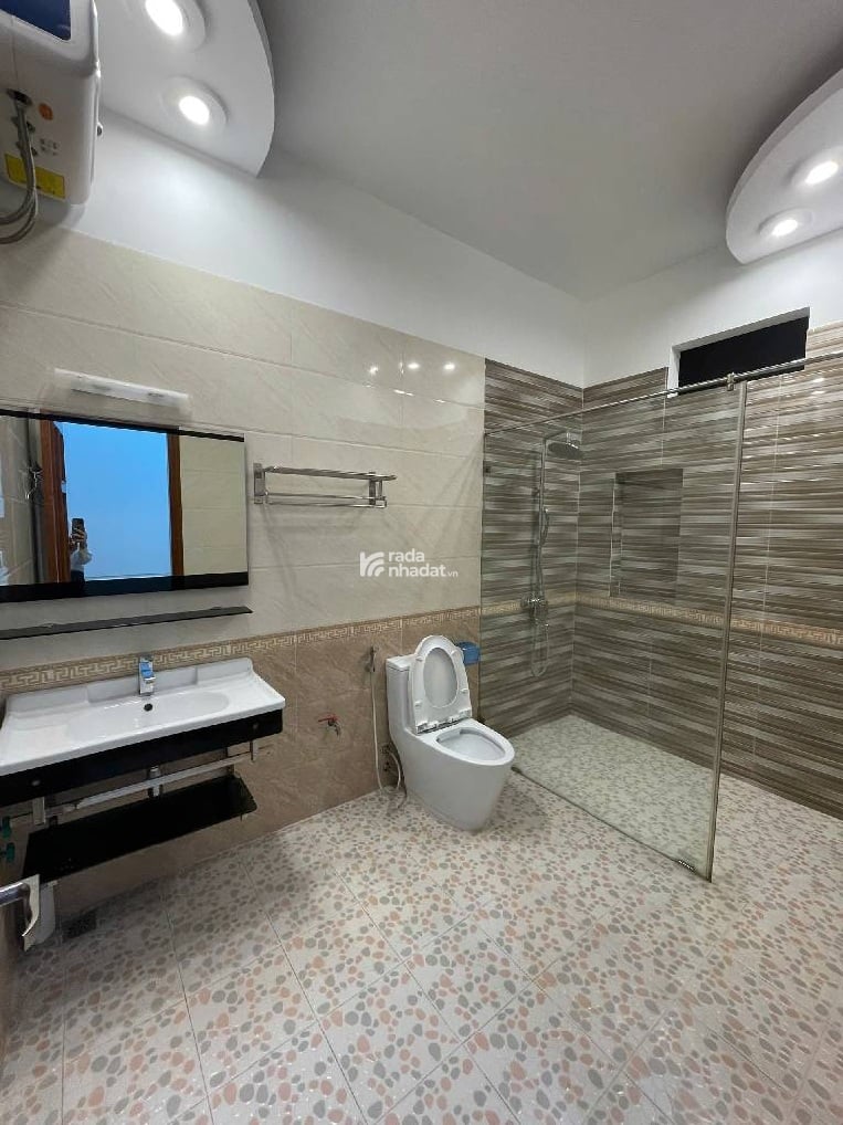 CẦU GIẤY - LÔ GÓC- SỔ VUÔNG - 5 TẦNG - NHÀ MỚI  - HƠN 11 TỶ - NÓI KHÔNG VỚI LỖI PHONG THỦY