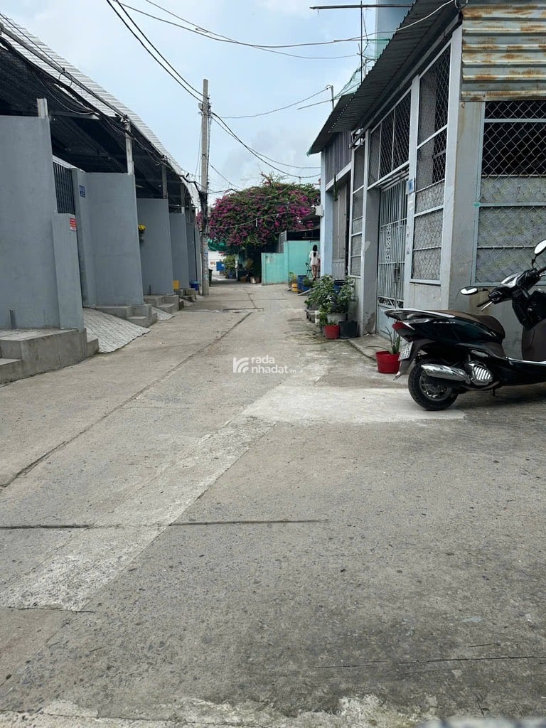 BÁN DÃY TRỌ TÂY LÂN BÌNH TÂN 64M2 5 PHÒNG 10TR/THÁNG 3.8 TỶ KẾ NHÀ XE PHƯƠNG NAM