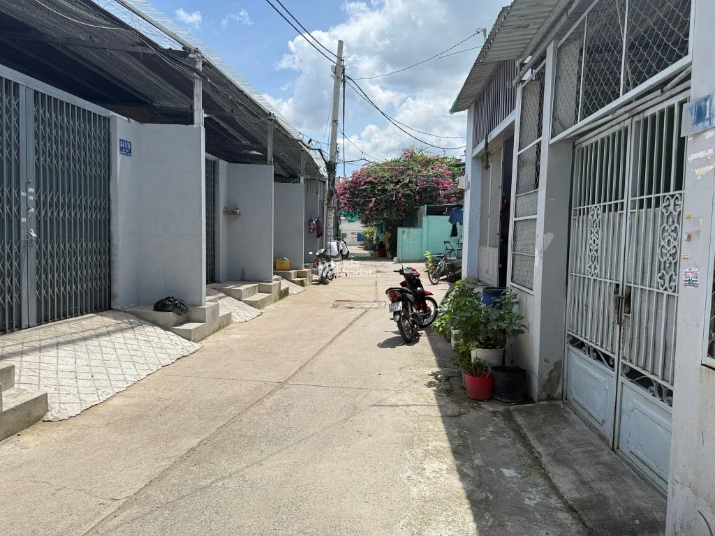 BÁN DÃY TRỌ TÂY LÂN BÌNH TÂN 64M2 5 PHÒNG 10TR/THÁNG 3.8 TỶ KẾ NHÀ XE PHƯƠNG NAM