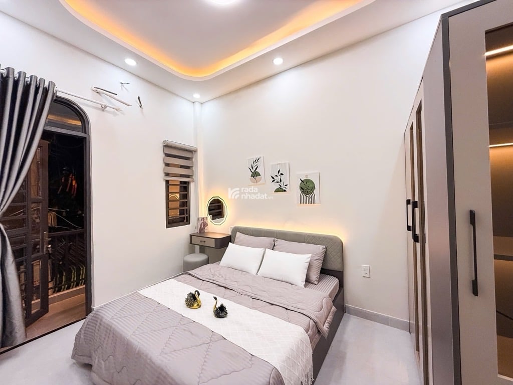 SÁT Q1. HẺM XE HƠI XÔ VIẾT NGHỆ TĨNH, BÌNH THẠNH, 30M2 Ở NGAY. GIẢM 350TR CHỈ CÒN 5.8T TL 