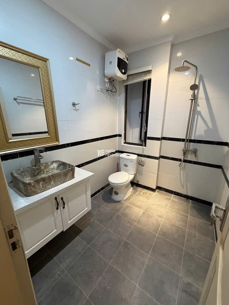 NHÀ ĐẸP ĐÀM QUANG TRUNG THÔNG CỔ LINH -LONG BIÊN 