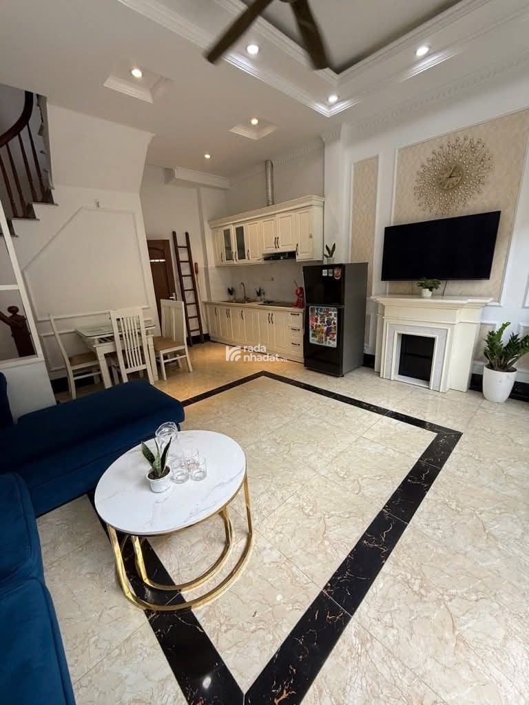 NHÀ ĐẸP ĐÀM QUANG TRUNG THÔNG CỔ LINH -LONG BIÊN 