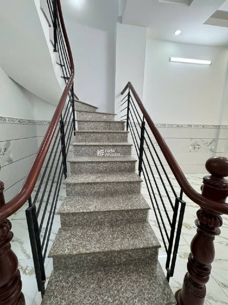 Nhà chính chủ hẻm xe tải 7m ngay bình trị đông 
