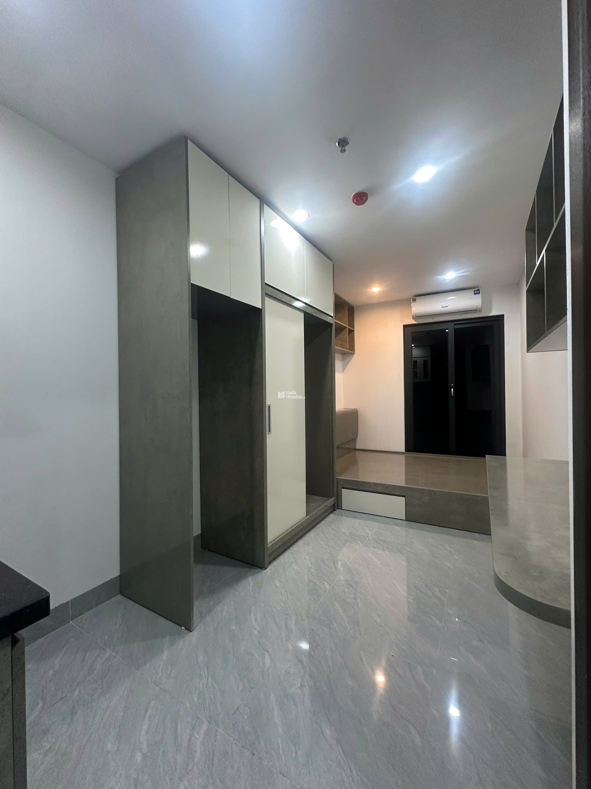 CCMN mới tại ngõ 85 Đức Diễn, full đồ nội thất, vskk, thang máy cửa vân tay