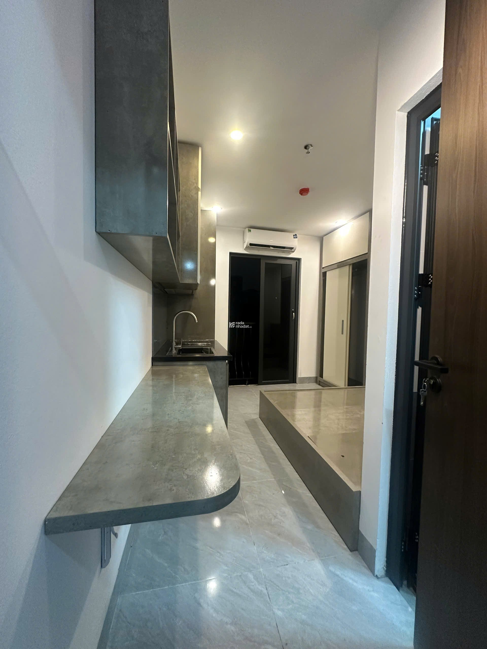 CCMN mới tại ngõ 85 Đức Diễn, full đồ nội thất, vskk, thang máy cửa vân tay