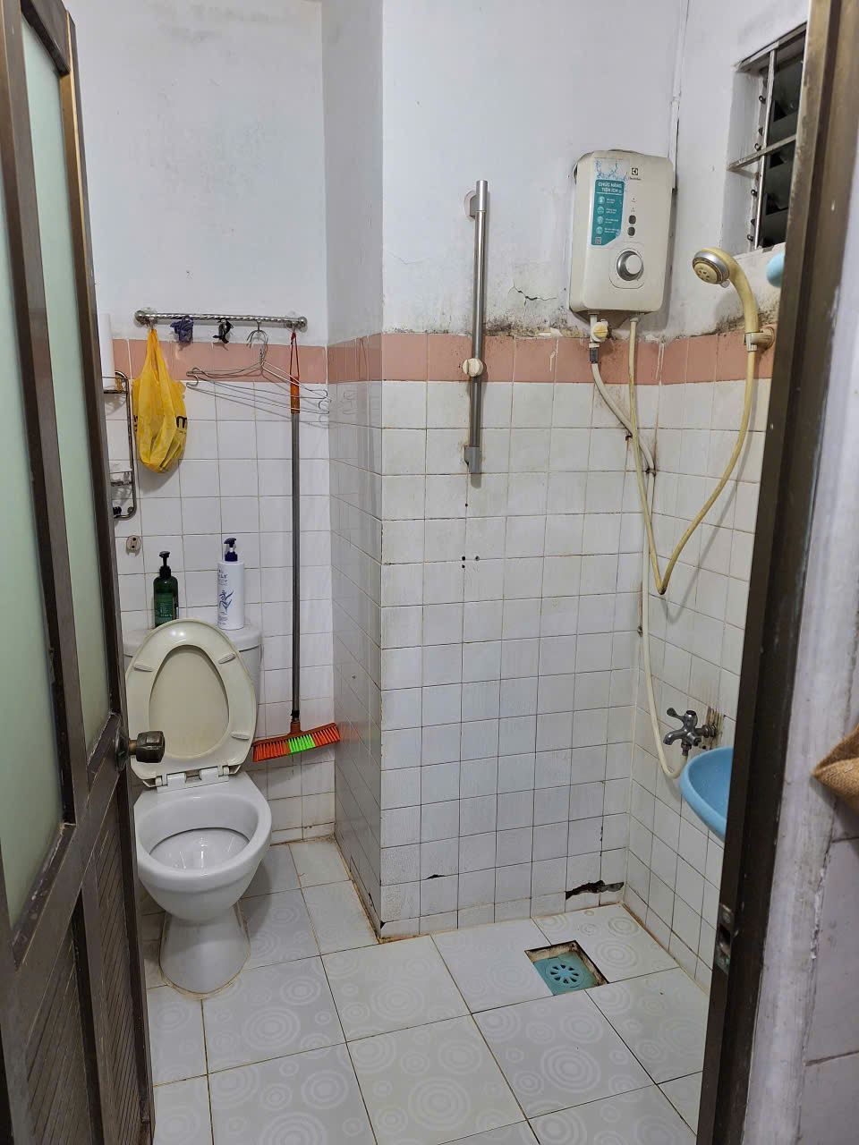 Chính Chủ Bán Gấp Căn Góc Chung Cư Hùng Vương Điện Máy Q.5 - 54m2, 2PN - Sổ Hồng Riêng (Thang Máy)