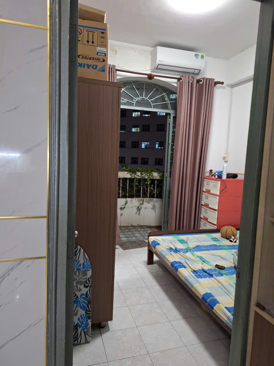 Chính Chủ Bán Gấp Căn Góc Chung Cư Hùng Vương Điện Máy Q.5 - 54m2, 2PN - Sổ Hồng Riêng (Thang Máy)