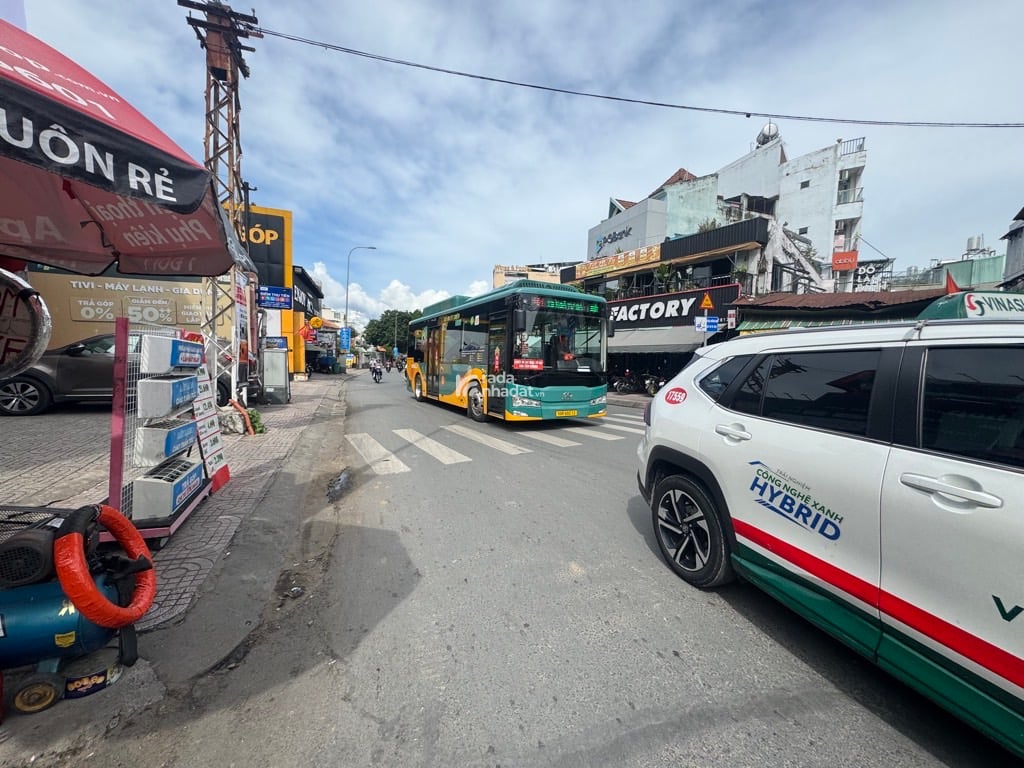 HẺM XE HƠI NƠ TRANG LONG, BÌNH THẠNH, 32M2 MỘT ĐỜI CHỦ TIỆN XÂY. GIẢM 650TR CHỈ 4.2T