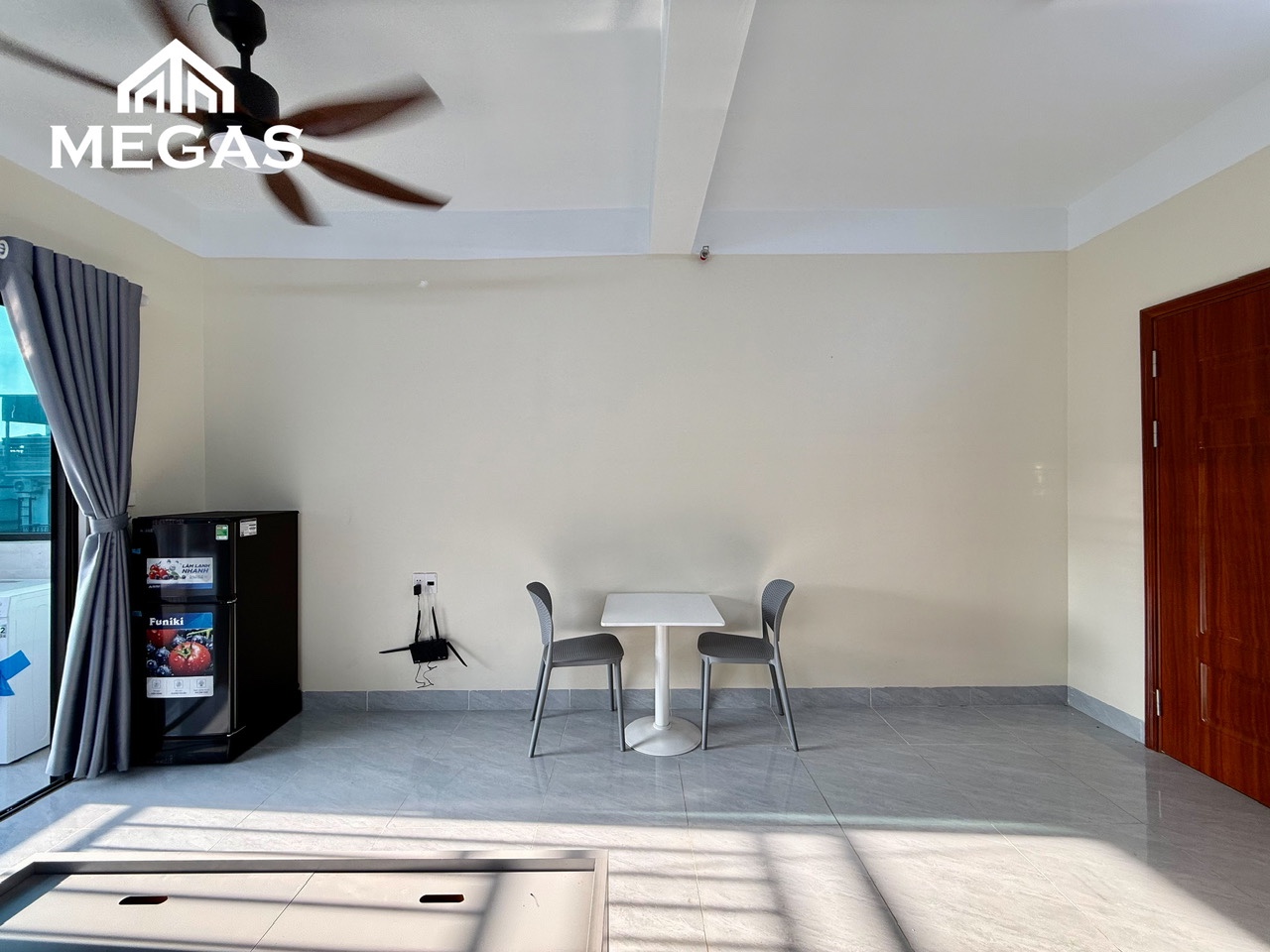 STUDIO MỚI TÁCH BẾP - 45M2 TẠI LÊ QUANG ĐẠO, NGAY SÂN VẬN ĐỘNG MỸ ĐÌNH - BAN CÔNG THOÁNG - VÀO LUÔN