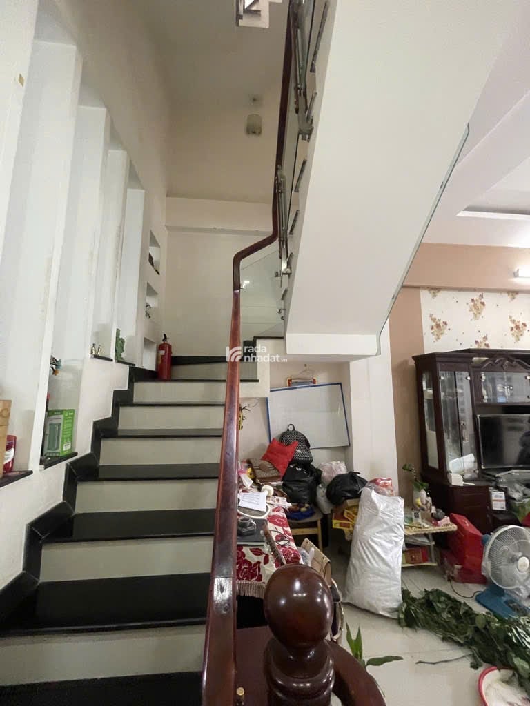 BÁN NHÀ HXH 1 SẸC,TỈNH LỘ 10,NGAY CHỢ DA SÀ (4 x 15 x 3 Tầng) 6.9 TỶ TL
