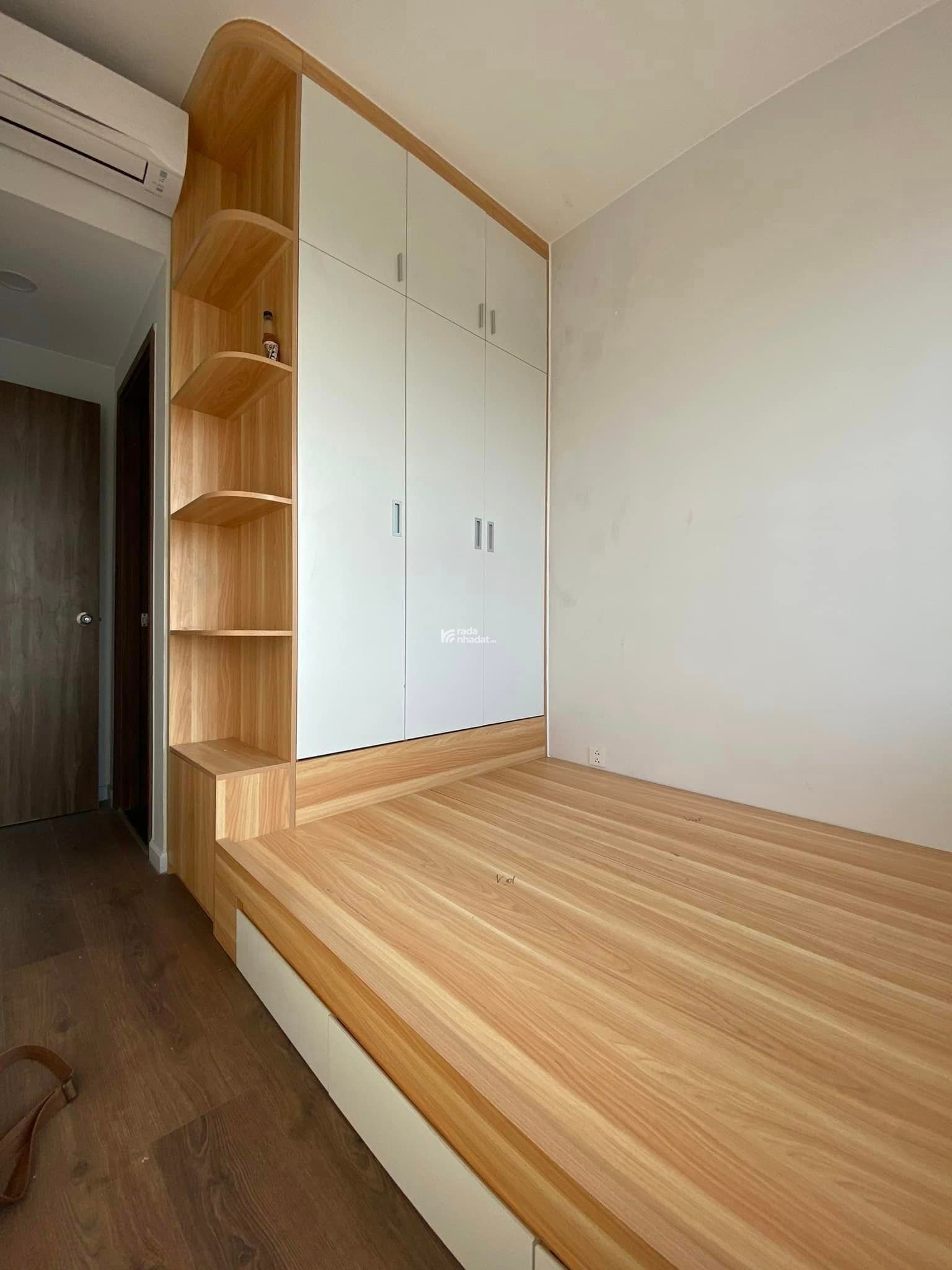 Chính chủ cho thuê căn hộ 62m2 giá 5.5 triệu full nội thất chuẩn bị nhận nhà 2024