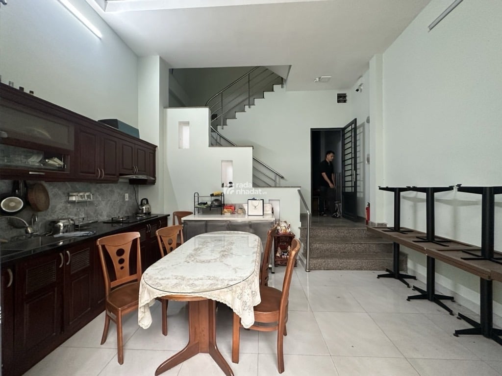 BÁN NHÀ NGUYỄN VĂN CÔNG GÒ VẤP - NGANG 5m 72m2 - SÁT SÂN BAY - 4 PHÒNG NGỦ CHỈ 7.5TỶ CÒN TL C.CHỦ.