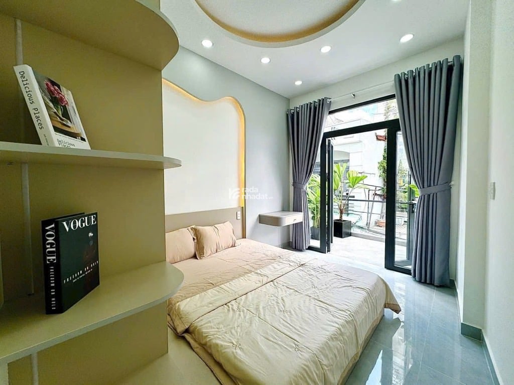 gò vấp nhỉnh 4t, 4 tầng, gần cv làng hoa