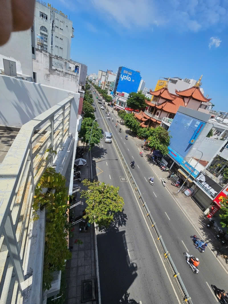 MẶT TIỀN TÂN PHÚ, Sát Q.11, KD sầm uất. Nhà 60m2 (4x15m), giá tốt 12.6 tỷ