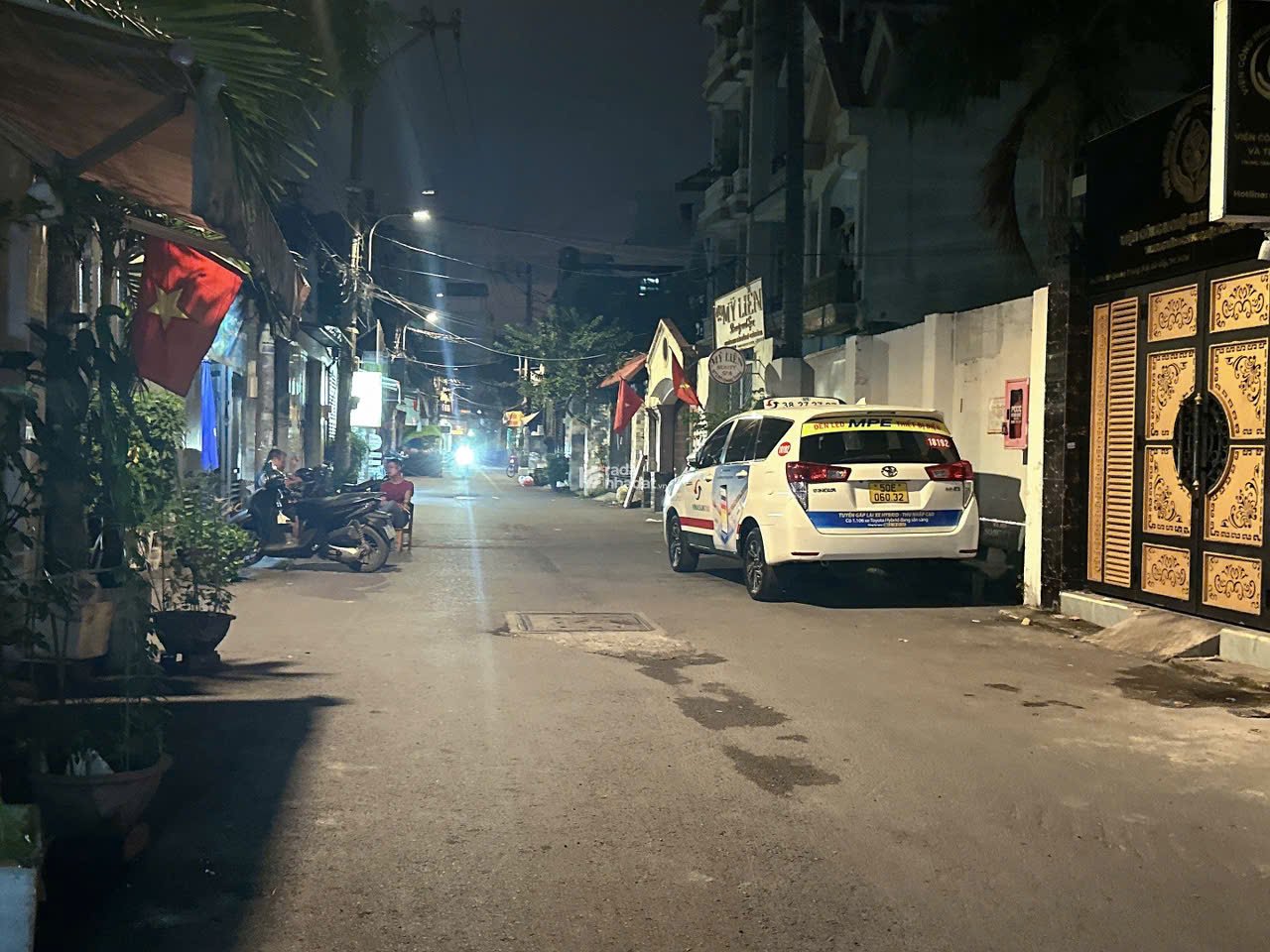 Nhà đẹp 5 lầu hẻm 872 Quang Trung ngang 4m 88m2 gần trường Nguyễn Công Trứ nhỉnh 12 tỷ.