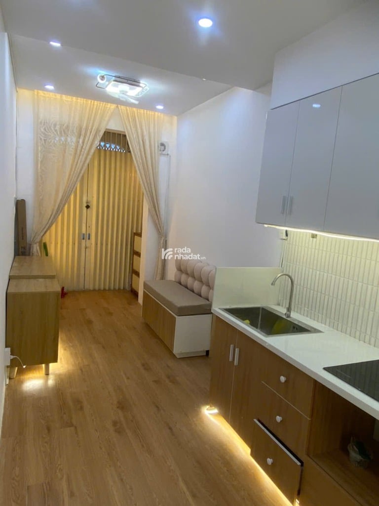 SÁT HẺM XE HƠI 373 LÝ THƯỜNG KIỆT, TÂN BÌNH, 25M2 CÓ KC Ở NGAY. GIẢM 350TR CHỈ CÒN 2.69T TL 