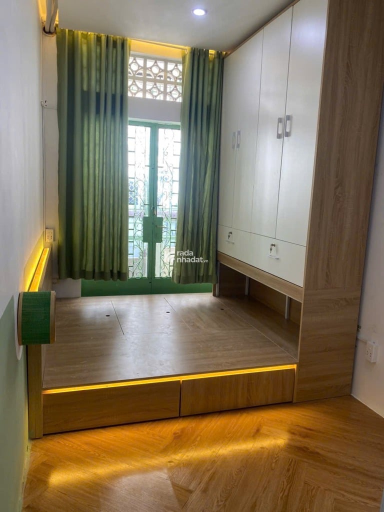 SÁT HẺM XE HƠI 373 LÝ THƯỜNG KIỆT, TÂN BÌNH, 25M2 CÓ KC Ở NGAY. GIẢM 350TR CHỈ CÒN 2.69T TL 