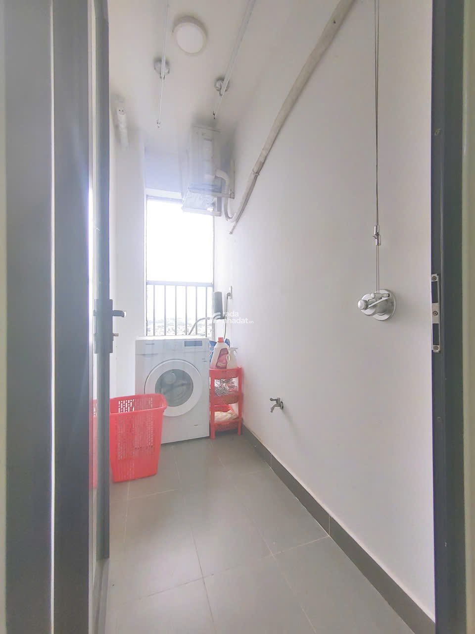 Cần bán gấp căn hộ Iris Tower Thuận An (59.4m2, 2PN, 2WC) 1,54 tỷ (Bao thuế phí)