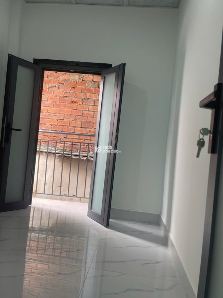 SÁT VÁCH TB, GẦN HXH TÂN THÀNH, TÂN PHÚ, 21M2 HIẾM CÓ. GIẢM 550TR CHỈ 2.7T TL TỐT