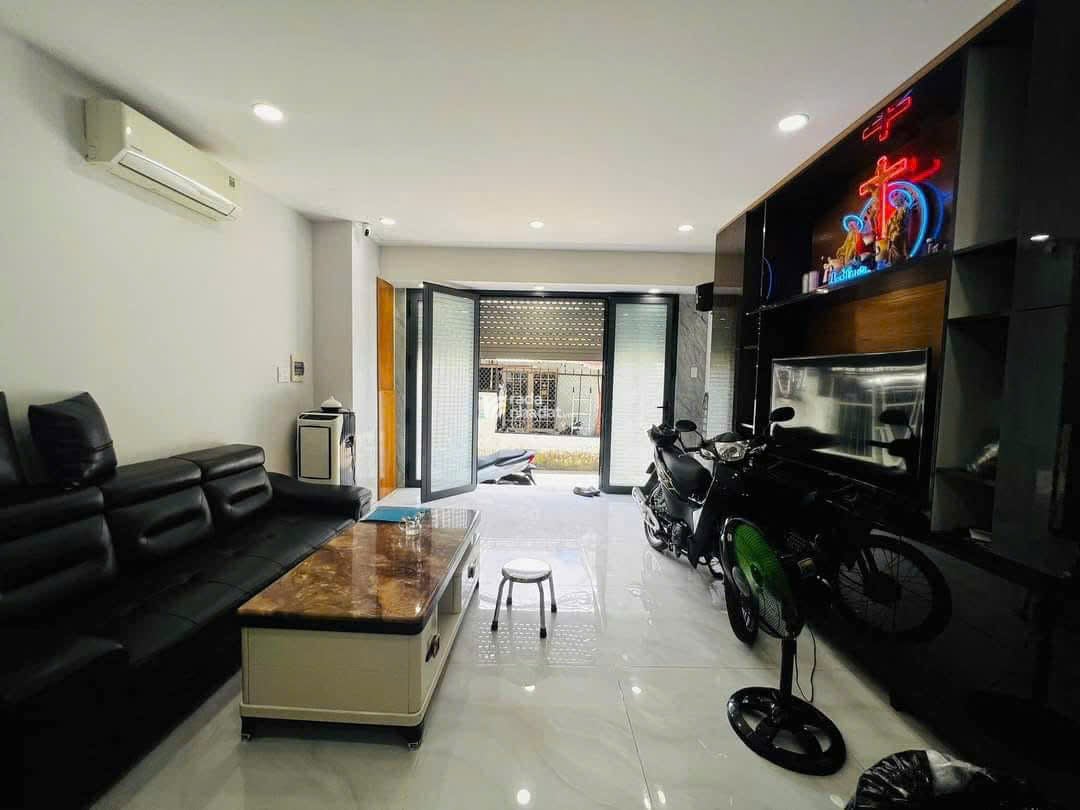 SỞ HỮU CĂN NHÀ HOÀNG HOA THÁM, BÌNH THẠNH/ 54,7M2/ GIÁ CHỈ 4 TỶ 790/ CÓ SỔ RIÊNG/ HẺM Ô TÔ