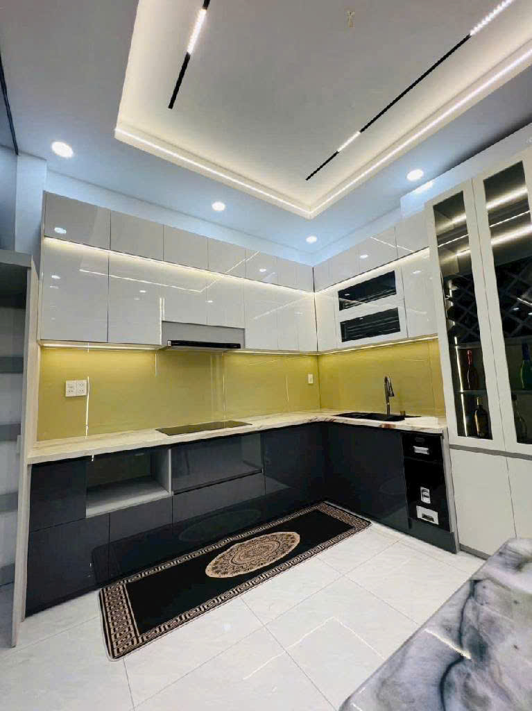 CẦN Bán Nhà ĐẸP PHAN HUY ÍCH GV, giá chỉ 3TY950 TL, Sổ Riêng, hẻm rộng oto, LH ngay