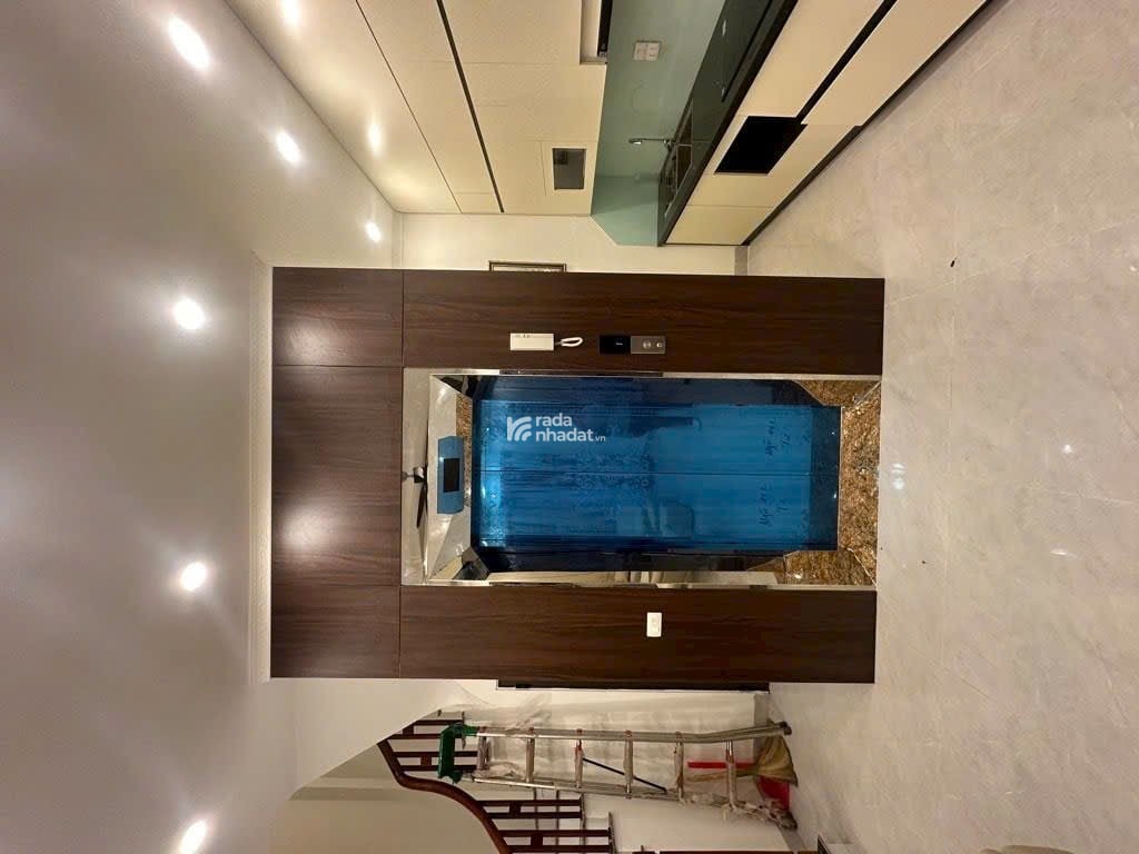  SIÊU PHẨM NHÀ MỚI – Ở NGAY – FUL NỘI THẤT-THANG MÁY – Ô TÔ CÁCH NHÀ 10M