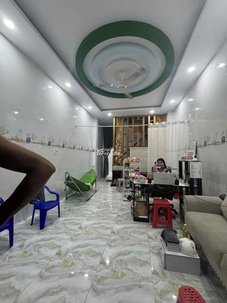 BÁN NHÀ BÌNH TRỊ ĐÔNG- HẺM XE HƠI- SỔ HỒNG RIÊNG - NHÀ ĐẸP- GIÁ CHỈ CÓ 4.7 TỶ