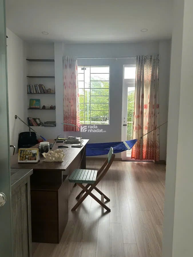 Mặt tiền Trần Thánh Tông, 56m2, 4 tầng, 4PN, chỉ 9.5 tỷ, KD cực đỉnh