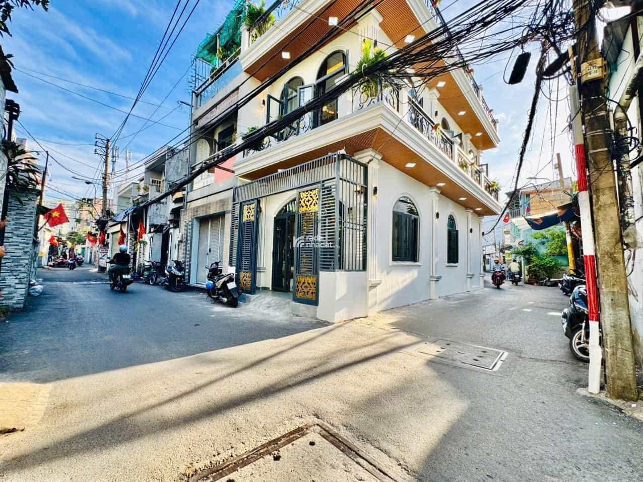 Bán nhà cực căng Lô Tư, KP.2, Bình Hưng Hoà A, Bình Tân, sổ riêng, tiện ích xung quanh đầy đủ