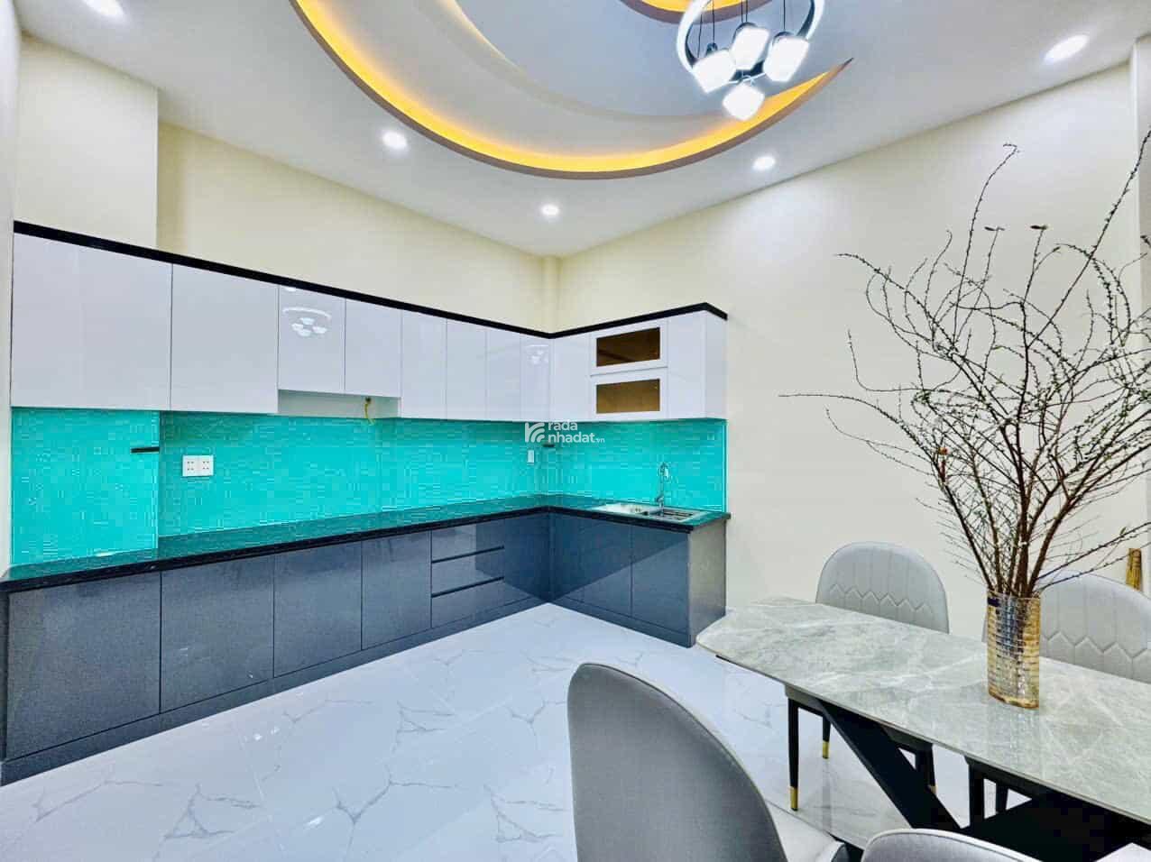 Bán nhà cực căng Lô Tư, KP.2, Bình Hưng Hoà A, Bình Tân, sổ riêng, tiện ích xung quanh đầy đủ