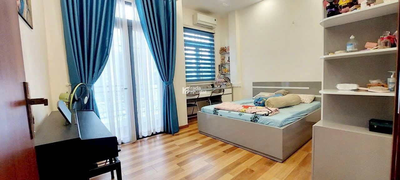 Nhà mặt tiền đường 8A khu Tên Lửa Bình Tân 4,5x12m