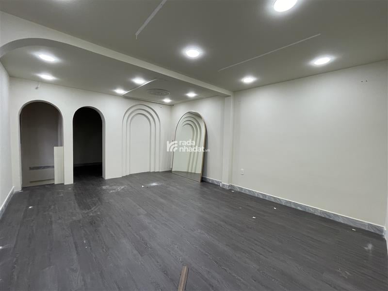 NGAYTRUNG TÂM Q10 – LÊ HỒNG PHONG – NHÀ 2 TẦNG –57M2– GÓC 2 MẶT HXH– NGAY VÒN XOAY ĐIỆN BIÊN PHỦ