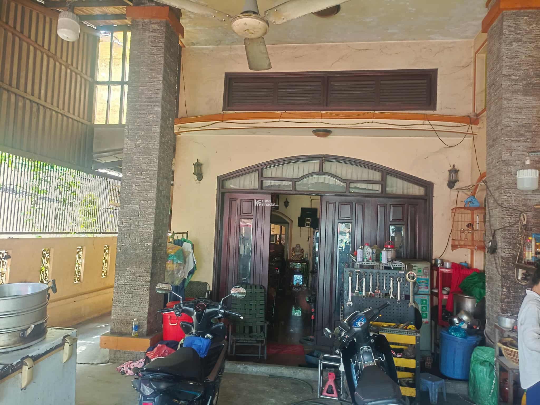 Nhà mặt tiền đường quốc lộ 50 