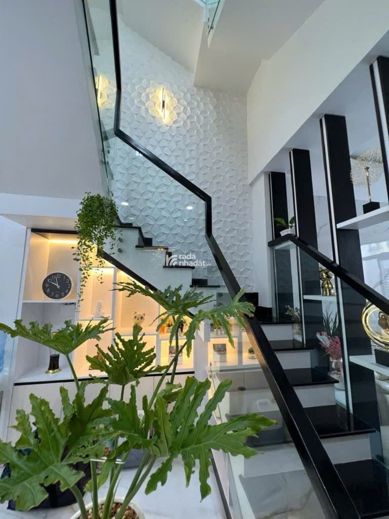 Bán nhà đường Nghĩa Phát, Phường 6, Tân Bình, Giá 3 tỷ 250, Diện tích 50m2 