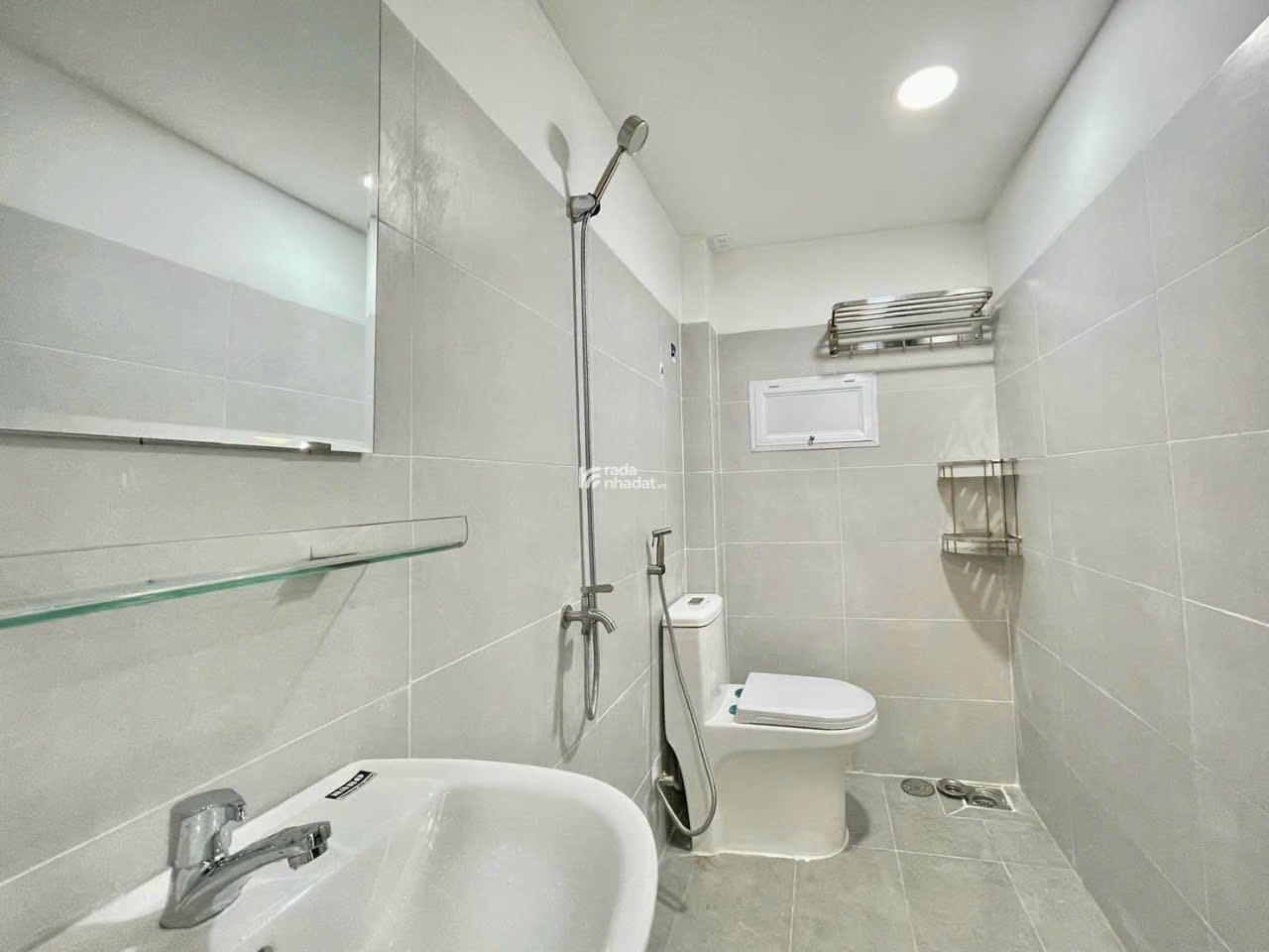 Căn Hộ 2 Phòng Ngủ Quận 10 Gần Đại Học Bách Khoa, Vạn Hạnh Mall